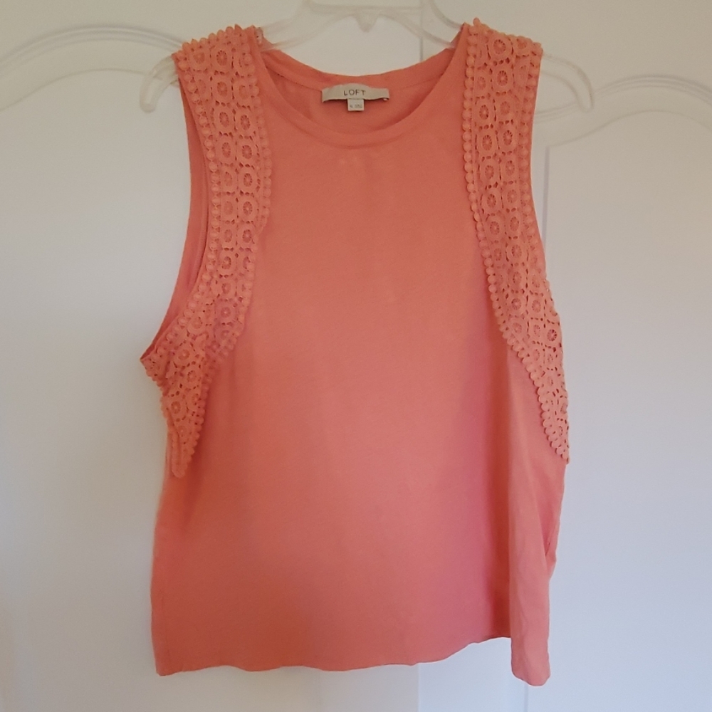 Loft Sleeveless top